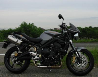 street triple-R